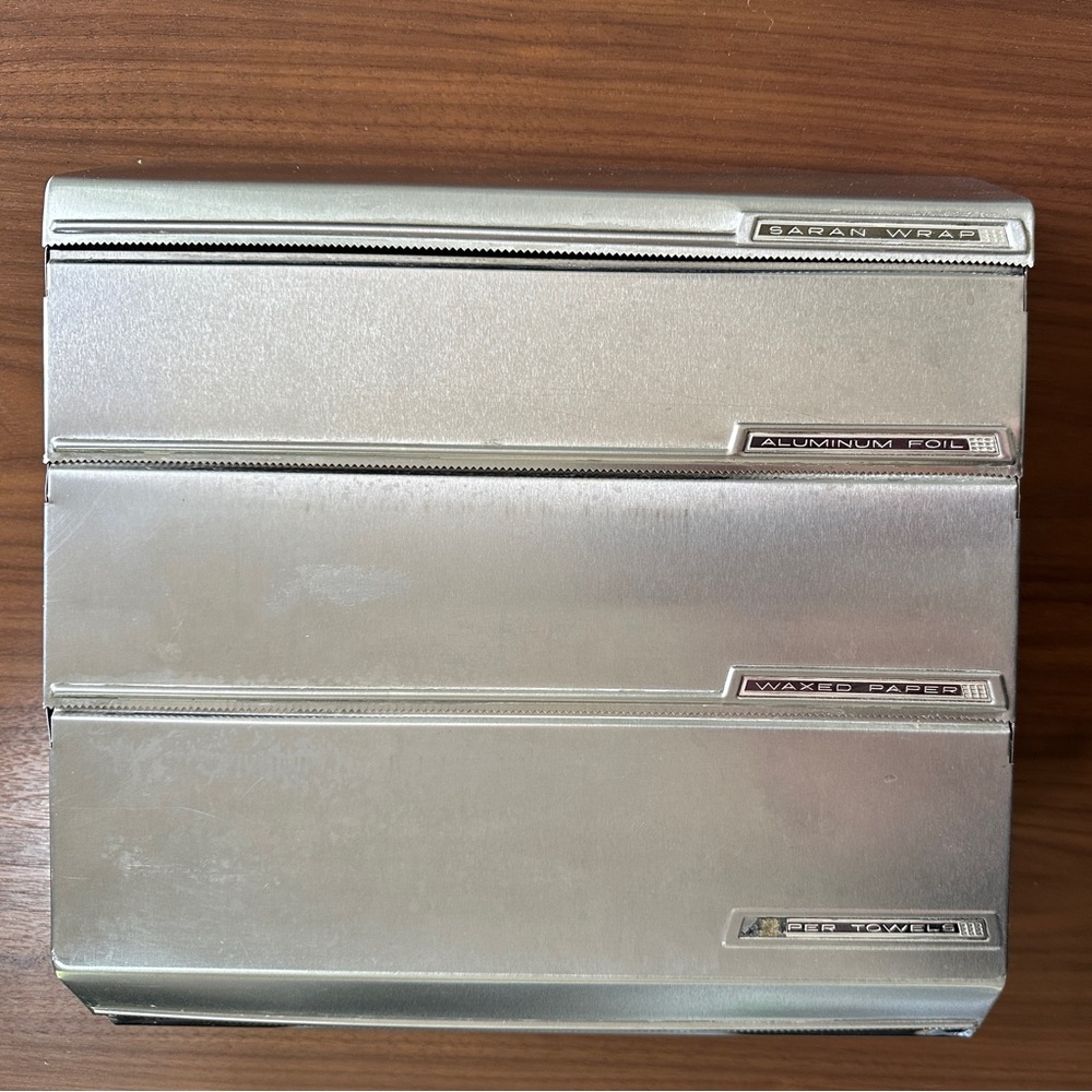 Vintage Lincoln Beautyware Wall Mount Dispenser